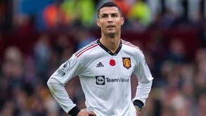 Man. United anuncia que vai iniciar 