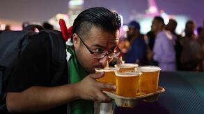 Budweiser promete cerveja de borla ao país campeão do Mundo