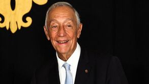 Parlamento vota em plenário 3.º feira deslocação do Presidente da República ao Qatar