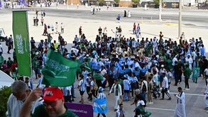 Adepto paga 8 mil dólares para ir ao Qatar ver o Argentina-Arábia Saudita... e acaba sem bilhetes