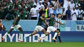 Da 'façanha louca da Arábia Saudita' à 'humilhação para Messi': a derrota da Argentina vista pela imprensa internacional