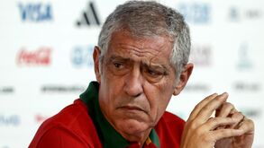Fernando Santos e a única palavra que está escrita no balneário da Seleção: «É esse o ponto de partida»