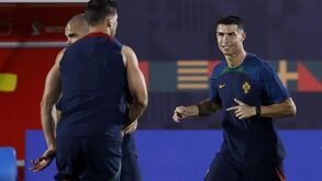 Desempregado Cristiano Ronaldo... num treino único: veja as imagens