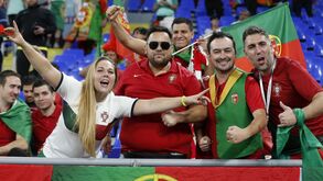 O ambiente de festa nas bancadas antes do Portugal-Gana