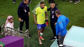 Tite deixa garantia e tranquiliza brasileiros: «Podem ter a certeza que Neymar vai jogar o Mundial»