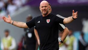 Rob Page: «A nossa prestação antes da expulsão não foi aceitável»
