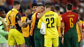As palavras com que Cristiano Ronaldo reconfortou Diogo Costa: «Tens de rir, c..., ganhámos!»