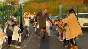 Cem maratonas em 100 dias como sinal de alerta: o desafio pelo planeta de corredor francês