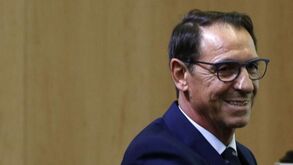 Liga decreta minuto de silêncio em jogos do fim de semana em memória de Fernando Gomes