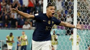 A crónica do França-Dinamarca, 2-1: Mbappé vinga-se com duas bicadas