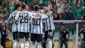 Messi e Enzo brilham frente ao México: as imagens da festa