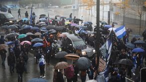 Até o céu chorou por Fernando Gomes