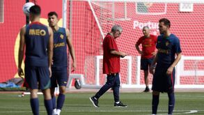 As imagens do primeiro treino da Seleção Nacional após o apuramento para os 'oitavos' do Mundial
