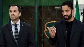 Rúben Amorim renovou pela segunda vez, o que os 18 treinadores anteriores não tinham conseguido