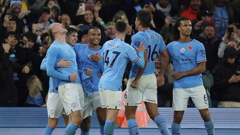 XAA-Desporto - PREMIER LEAGUE Manchester City escorrega no