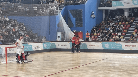 Europeu de hóquei em patins: Portugal derrota França e fecha a fase de  grupos sem derrotas - Modalidades - Jornal Record