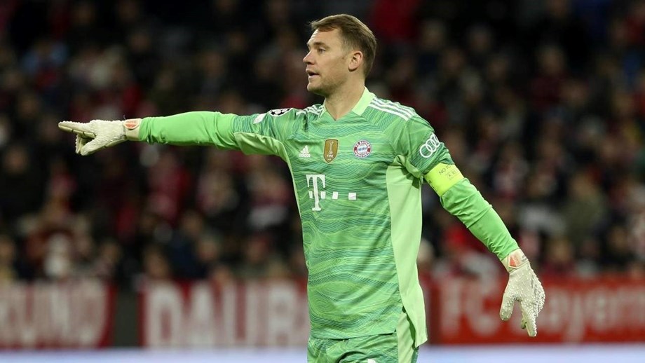 Visão  Guarda-redes alemão Manuel Neuer regressa aos treinos do Bayern  Munique após dez meses