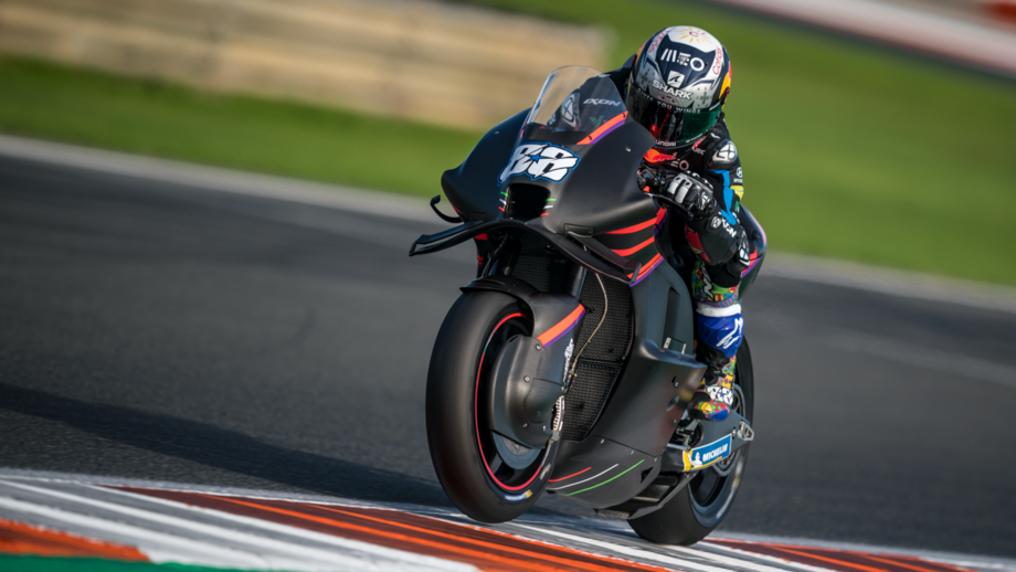 Miguel Oliveira estreia-se na Aprilia com quarto tempo em Valência