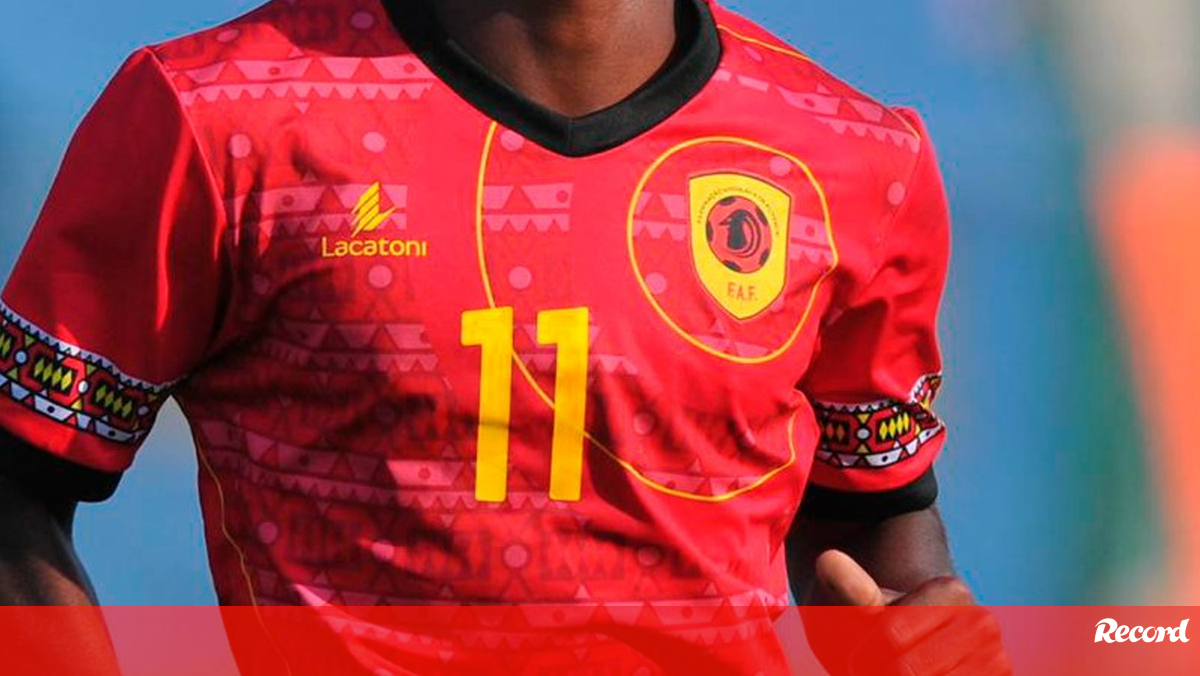 Qualificação Mundial Futebol: Seleção Nacional faz hoje treino de  preparação para jogo com Angola – A Nação – Jornal Independente