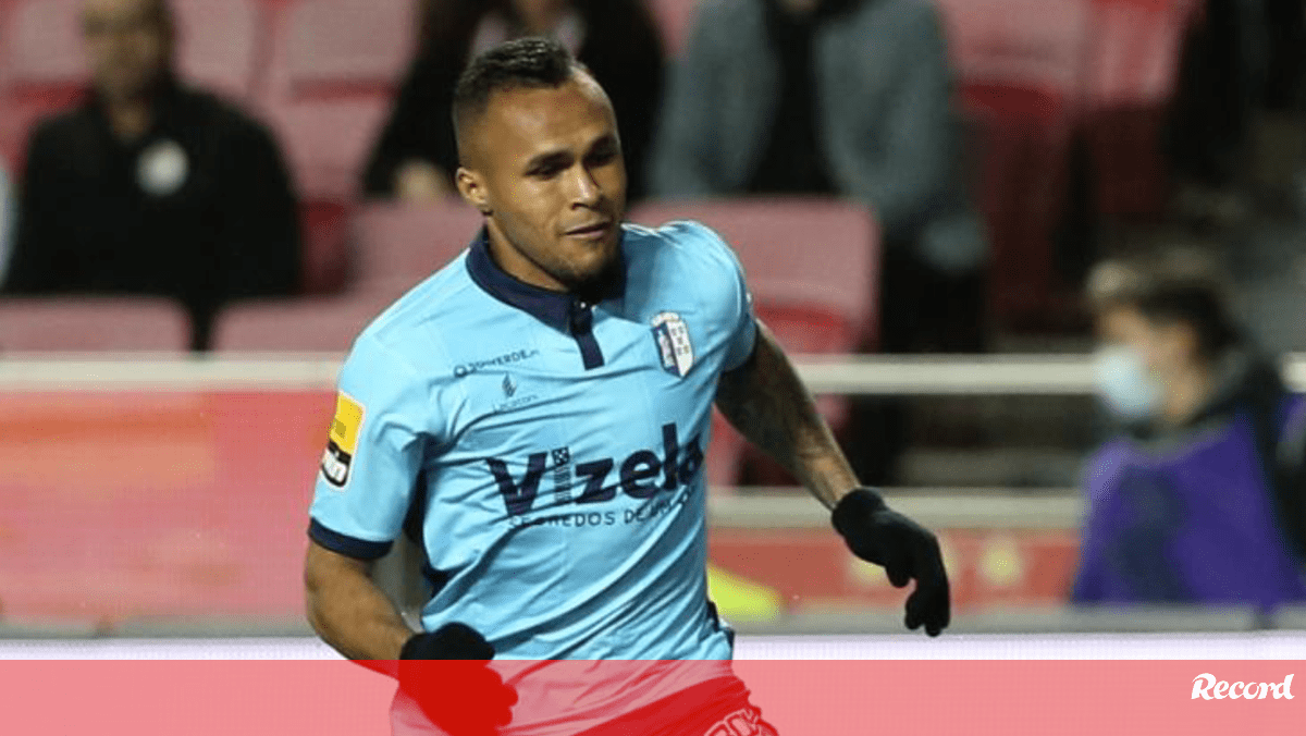 Andrés Sarmiento leaves Vizela after contract termination – Vizela