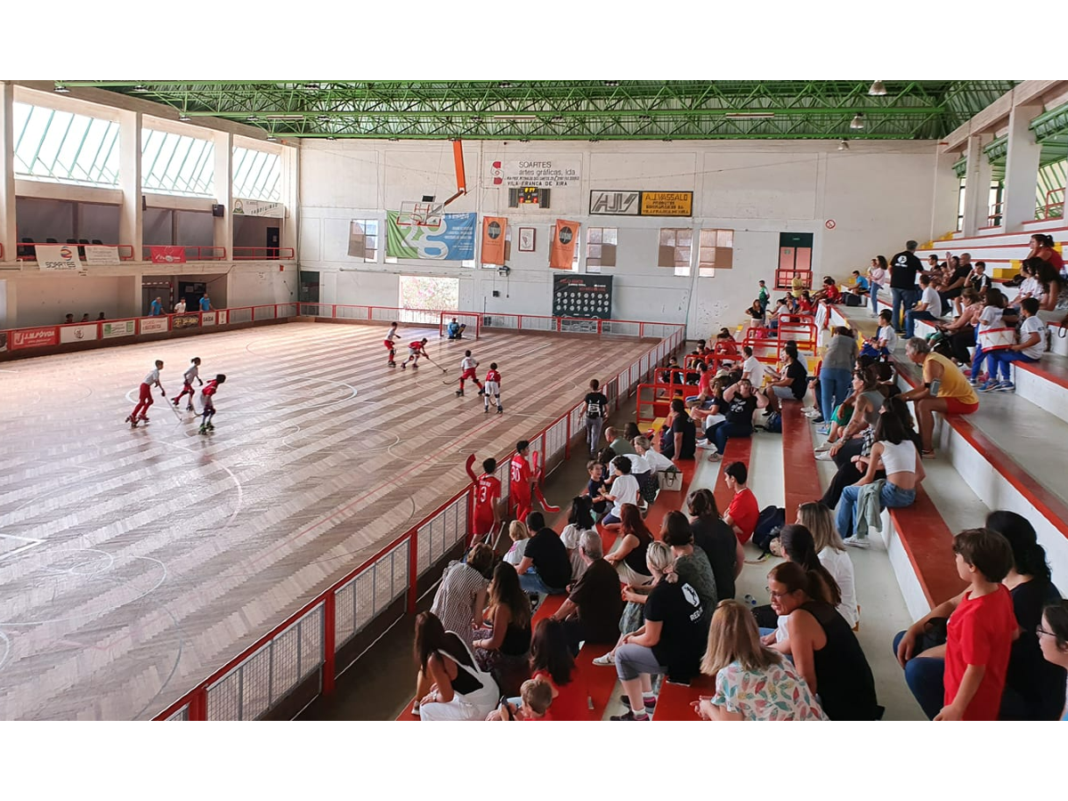 De volta ao fundo da montanha: Vilafranquense cria equipa na última divisão  - Coluna Distrital - Jornal Record