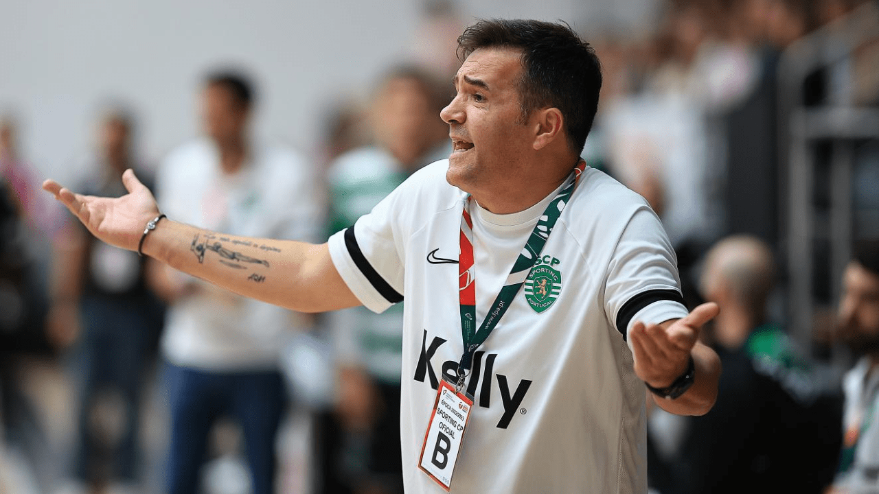 Ricardo Costa, treinador do Sporting: Já ganhei todos os jogos da