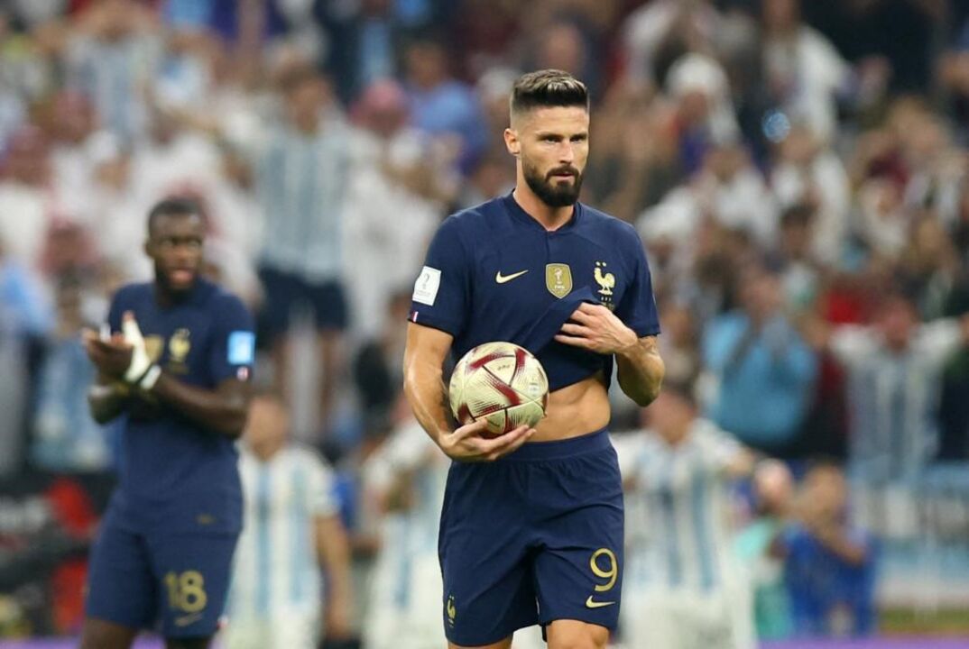 Giroud (França), 4 milhões