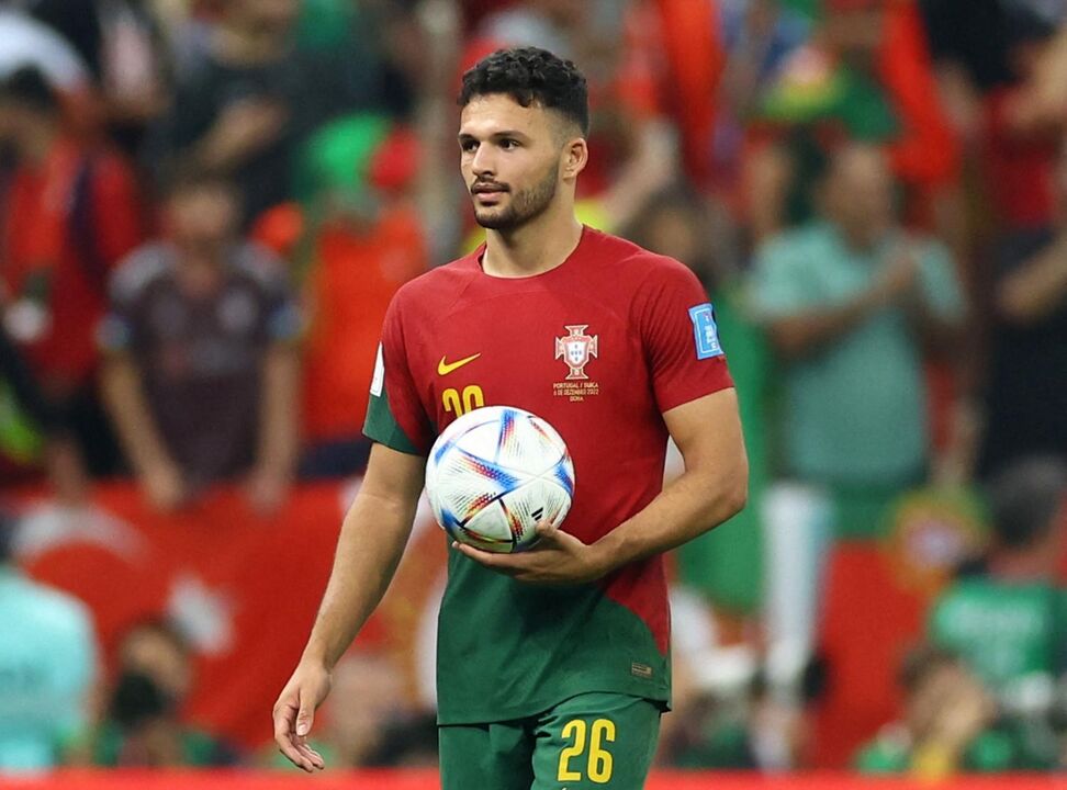 15 - Gonçalo Ramos (Portugal/Benfica): passou de 24 para 30 milhões de euros