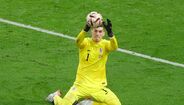 16 - Dominik Livakovic (Croácia/Dínamo Zagreb): passou de 8,5 para 14 milhões de euros