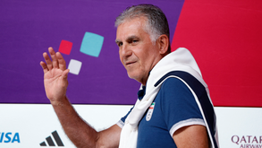Queiroz emotivo na hora do adeus