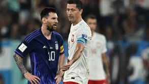 Tensão entre Messi e Lewandowski 'aqueceu' final do Polónia-Argentina