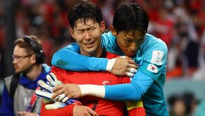 Muito sofrimento e lágrimas de alegria: a festa da Coreia do Sul pela passagem aos 'oitavos' do Mundial
