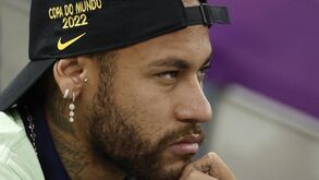 Médico do Brasil não garante presença de Neymar no jogo dos oitavos de final