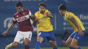 A crónica do Estoril-Torreense, 2-2: Nem 'ladies night' nem apuramento