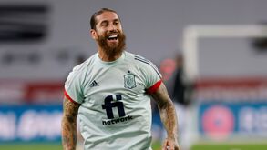 Sergio Ramos: «Espanha não perde, aprende. Voltaremos mais fortes»