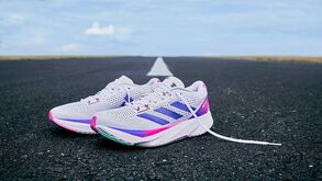 Tecnologia de recordes 'democratizada' nas novas Adidas ADIZERO SL