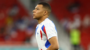 Mbappé regressa aos treinos da seleção francesa