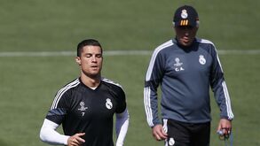 Ancelotti: «Ronaldo? Um jogador que marca pelo menos um golo por jogo não pode ser um problema»