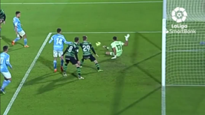 Guarda-redes ex-Gil Vicente brilha em Espanha com quatro defesas na mesma jogada