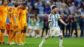 FIFA abre processos a Argentina e Holanda