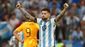 Demichelis envia mensagem a Otamendi: «Ganha o Mundial e anda retirar-te no River»