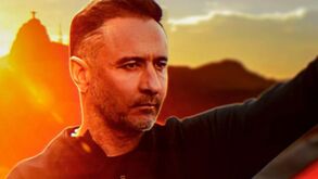 Flamengo anuncia acordo com Vítor Pereira