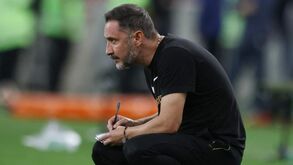 Vítor Pereira no Flamengo com inferno à espera: «Reencontro com Corinthians vai ser hostil»