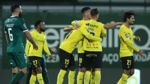 Bis de Aziz vale triunfo inconsequente do Rio Ave sobre Farense