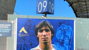 Homenagem a Fernando Gomes na Porta 9 do Dragão