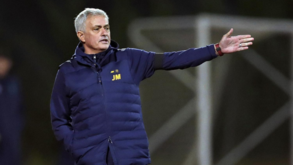 Mourinho mantém voto de silêncio 