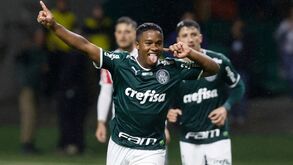 São jovens, craques e já valem milhões: mundo do futebol de olhos postos na nova geração