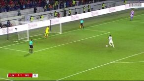 Penálti de Darwin dá que falar: «Tão mau como a defesa do guarda-redes...»