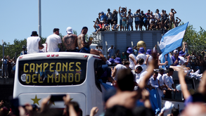 Desilusão em Buenos Aires: festa terminou antes do tempo e jogadores regressaram de helicóptero