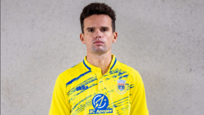 BETCLIC APOGEE renova com o Arouca